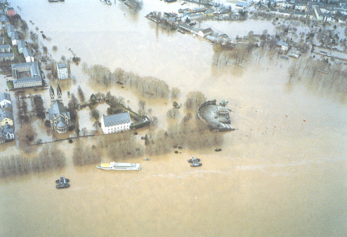 Das Weihnachtshochwasser Des Rheins 1993