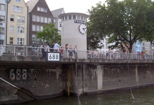 Pegel Köln, Rhein (© D. Schwandt, BfG)