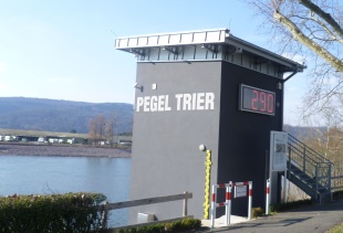 Pegel Trier, Mosel (© D. Schwandt, BfG)