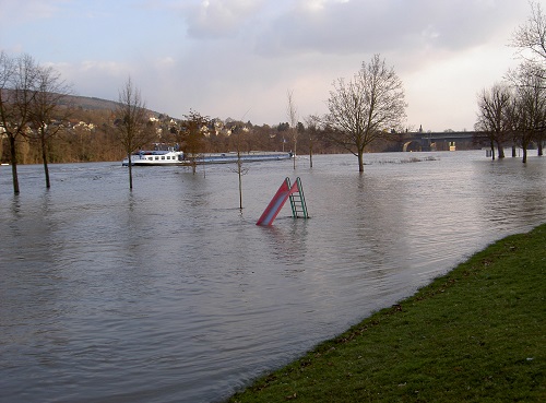 Hochwasser Spielplatz Rheinau, Koblenz