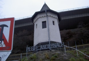 Pegel Andernach, Rhein (© D. Schwandt, BfG)